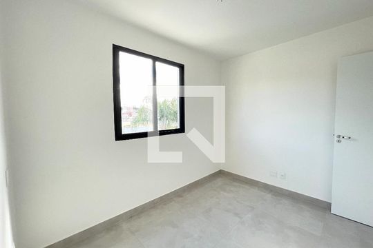 Quarto de apartamento à venda com 2 quartos, 48m² em Jardim Atlântico, Belo Horizonte