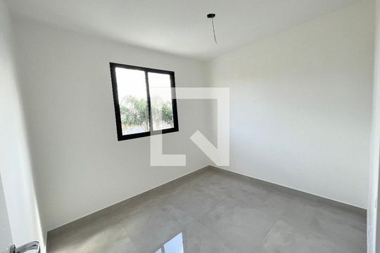 Quarto de apartamento à venda com 2 quartos, 48m² em Jardim Atlântico, Belo Horizonte