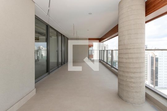 Varanda 1 de apartamento à venda com 3 quartos, 232m² em Brooklin, São Paulo