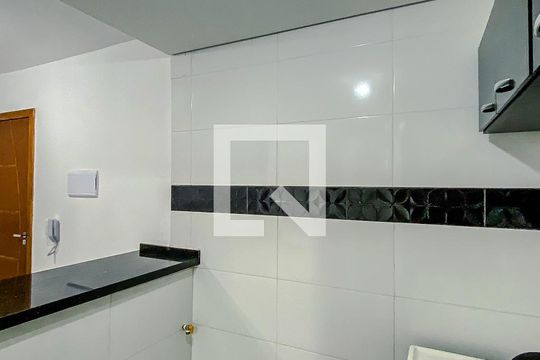 Cozinha de apartamento para alugar com 1 quarto, 30m² em Catumbi, São Paulo