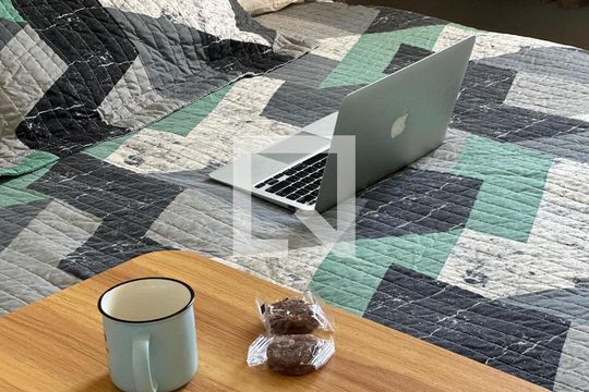 Detalhe do Quarto 1 de apartamento para alugar com 2 quartos, 66m² em Cambuí, Campinas