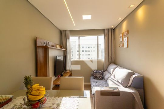 Apartamento para alugar com 2 quartos, 44m² em Usina Piratininga, São Paulo