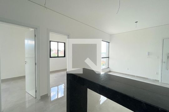 Sala de apartamento à venda com 2 quartos, 100m² em Jardim Atlântico, Belo Horizonte