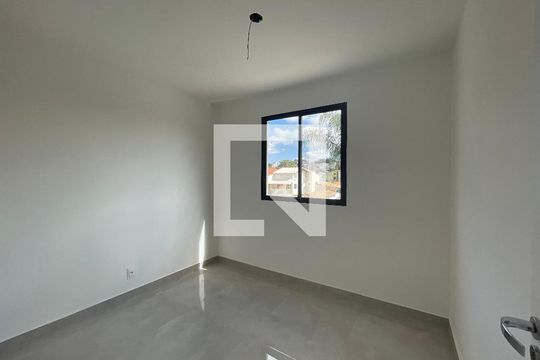 Quarto de apartamento à venda com 2 quartos, 49m² em Jardim Atlântico, Belo Horizonte