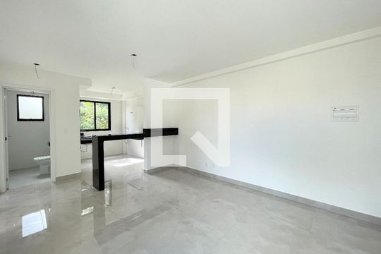 Sala de apartamento à venda com 2 quartos, 48m² em Jardim Atlântico, Belo Horizonte