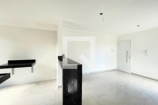 Sala  de apartamento à venda com 2 quartos, 48m² em Jardim Atlântico, Belo Horizonte