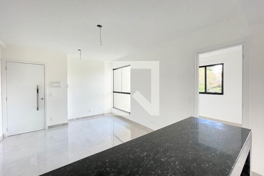Sala de apartamento à venda com 2 quartos, 49m² em Jardim Atlântico, Belo Horizonte