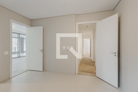 Cozinha de apartamento à venda com 3 quartos, 270m² em Jardim Paulista, São Paulo