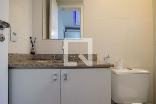 Banheiro da Suíte 1 de apartamento à venda com 2 quartos, 78m² em Recreio dos Bandeirantes, Rio de Janeiro