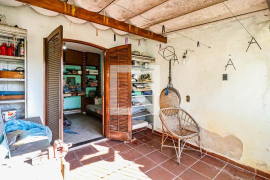 Varanda Quarto 2 de casa à venda com 2 quartos, 102m² em Vila Lageado, São Paulo