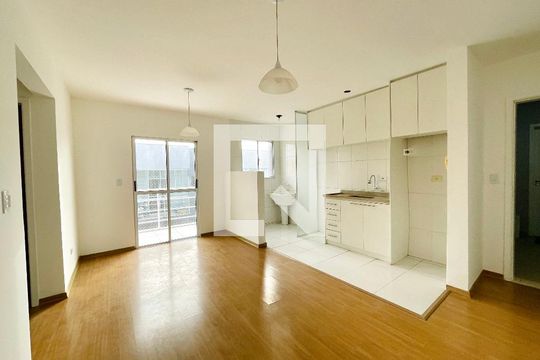 Sala de apartamento para alugar com 2 quartos, 51m² em Rio Cotia, Cotia