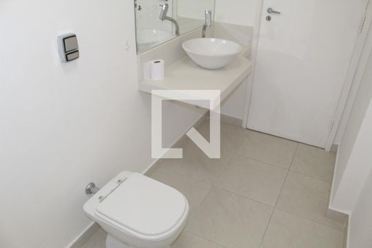 Banheiro 2 de apartamento à venda com 4 quartos, 154m² em Higienópolis, São Paulo