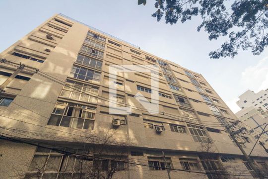 Fachada de apartamento para alugar com 3 quartos, 172m² em Santa Cecilia, São Paulo