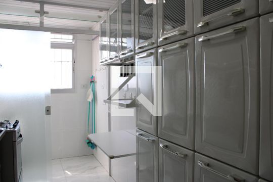 Cozinha de apartamento para alugar com 2 quartos, 63m² em Brás, São Paulo