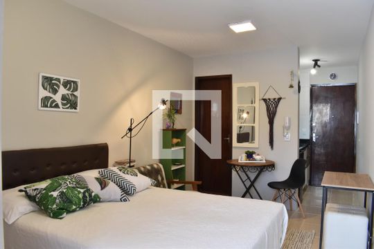 Kitnet/Studio para alugar com 1 quarto, 20m² em Centro, Curitiba