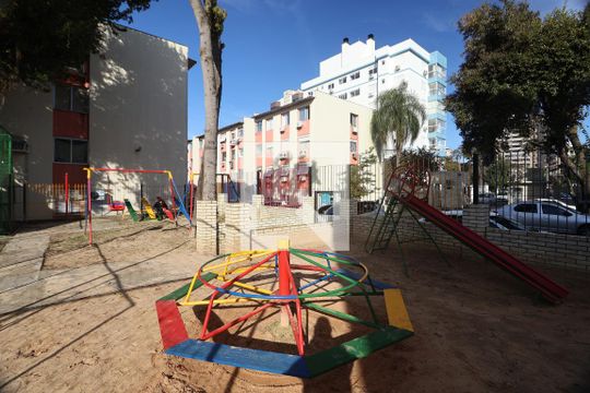 Área comum - Playground de apartamento à venda com 2 quartos, 66m² em Centro, Canoas