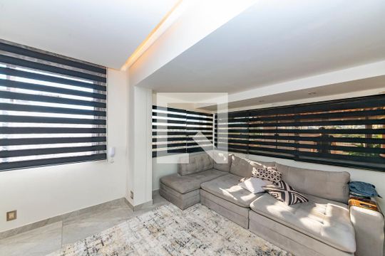 Sala 2 de apartamento à venda com 5 quartos, 282m² em Coração Eucarístico, Belo Horizonte