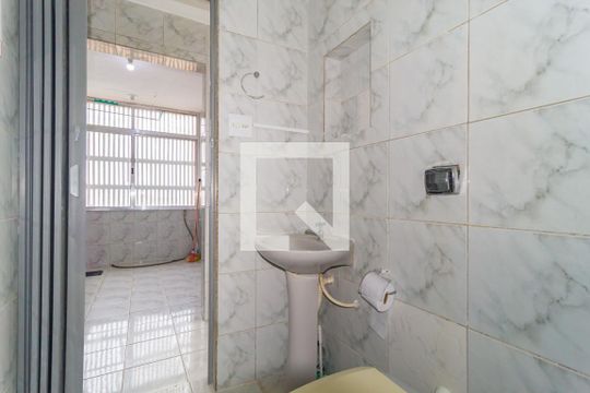 Banheiro de apartamento para alugar com 1 quarto, 39m² em Brás, São Paulo