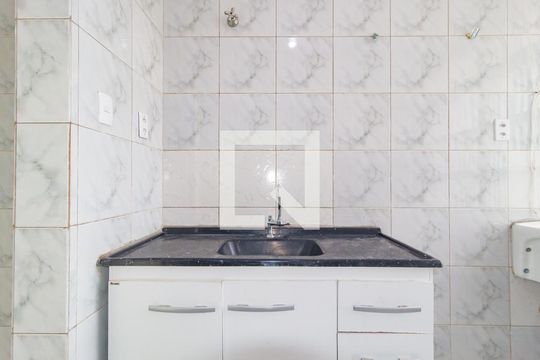 Cozinha de apartamento para alugar com 1 quarto, 39m² em Brás, São Paulo