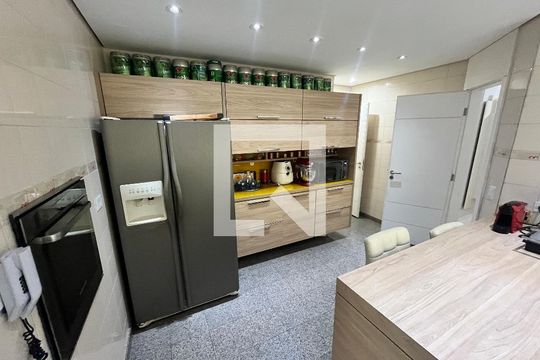 Cozinha de apartamento à venda com 3 quartos, 160m² em Santana, São Paulo