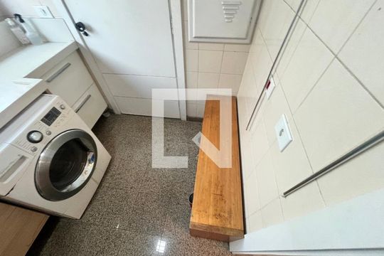 Área de Serviço de apartamento à venda com 3 quartos, 160m² em Santana, São Paulo