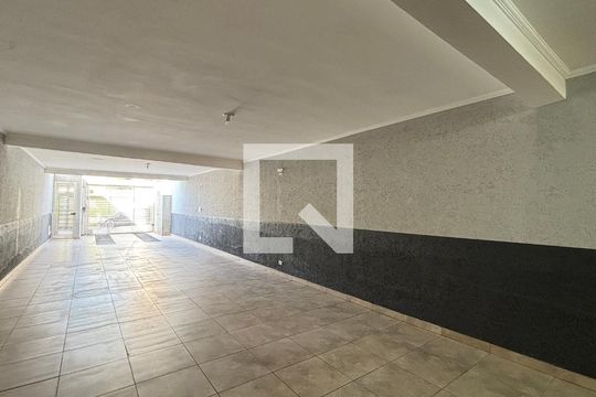 Garagem de apartamento à venda com 3 quartos, 148m² em Vila Curuçá, Santo André