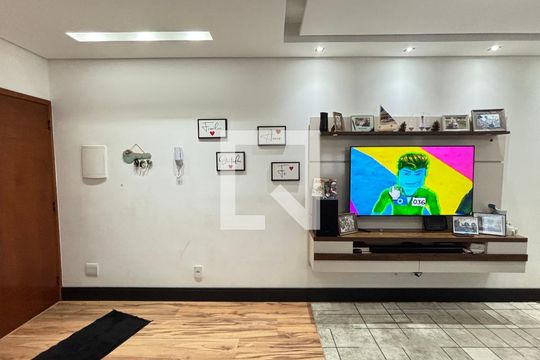 Sala de apartamento à venda com 3 quartos, 148m² em Vila Curuçá, Santo André