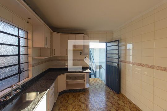 Cozinha de casa à venda com 3 quartos, 125m² em Vila Nova, Novo Hamburgo