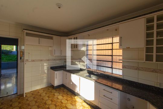 Cozinha de casa à venda com 3 quartos, 125m² em Vila Nova, Novo Hamburgo
