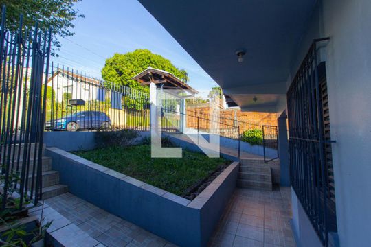 Jardim de casa à venda com 3 quartos, 125m² em Vila Nova, Novo Hamburgo