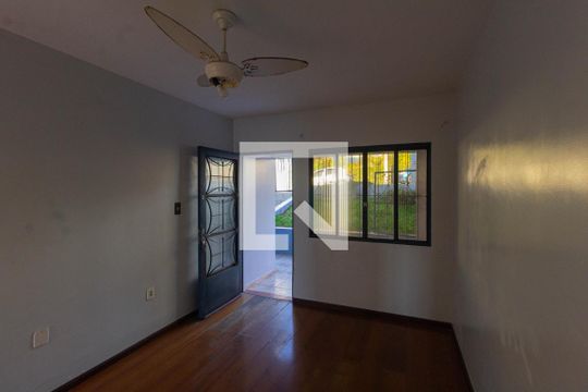 Sala de casa à venda com 3 quartos, 125m² em Vila Nova, Novo Hamburgo