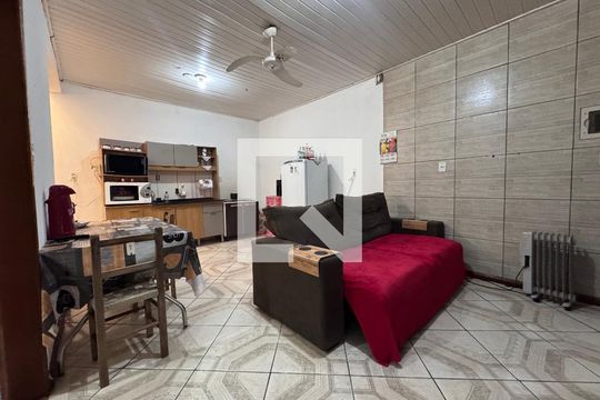 Sala de casa à venda com 2 quartos, 80m² em Campina, São Leopoldo