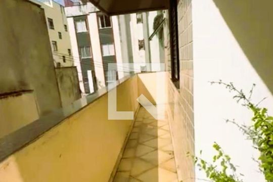 Apartamento para alugar com 4 quartos, 220m² em Nova Floresta, Belo Horizonte