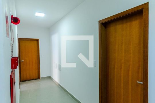 Corredor Externo de apartamento à venda com 1 quarto, 32m² em Jardim Peri, São Paulo