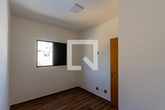 Quarto de apartamento à venda com 1 quarto, 32m² em Jardim Peri, São Paulo