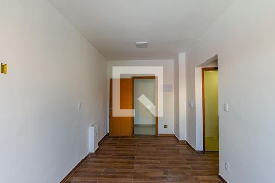 Cozinha de apartamento à venda com 1 quarto, 32m² em Jardim Peri, São Paulo