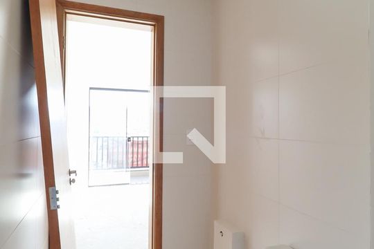 Banheiro de apartamento à venda com 2 quartos, 40m² em Jardim Peri, São Paulo