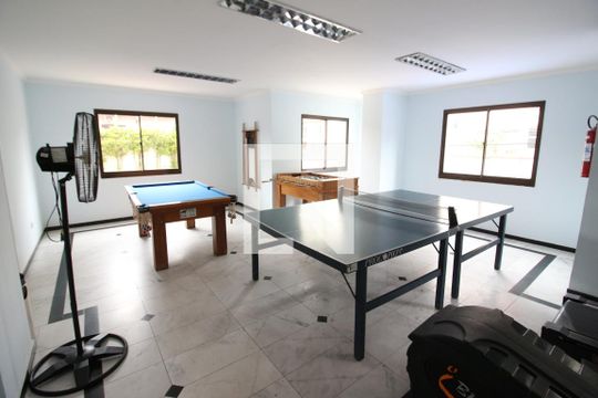 Área comum - Sala de jogos de apartamento para alugar com 2 quartos, 62m² em Vila Osasco, Osasco