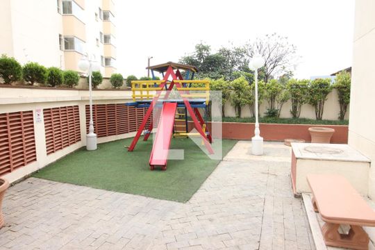 Área comum - Playground de apartamento para alugar com 2 quartos, 62m² em Vila Osasco, Osasco