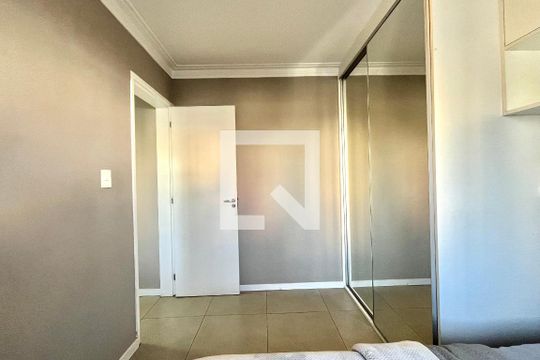 Quarto 1 de apartamento para alugar com 2 quartos, 50m² em Vila Clementino, São Paulo