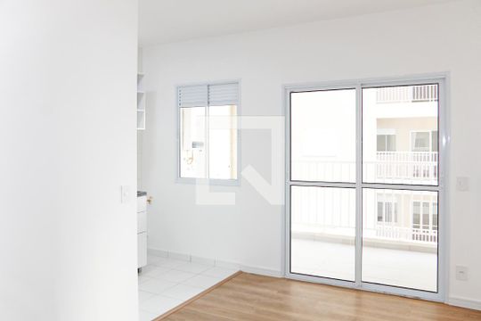 Apartamento à venda com 2 quartos, 50m² em Jardim Santo Antonio, Valinhos