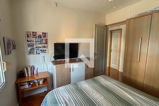 Quarto 2 de apartamento à venda com 3 quartos, 81m² em Centro, São Leopoldo