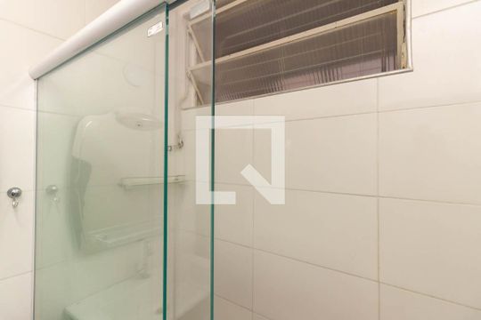 Banheiro Social de apartamento à venda com 2 quartos, 61m² em Santa Cecilia, São Paulo