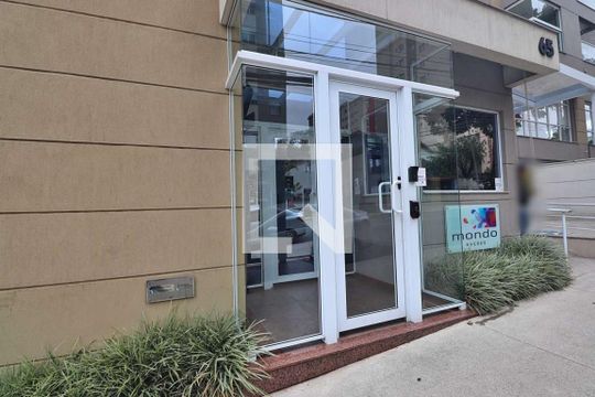 Fachada de apartamento à venda com 2 quartos, 52m² em Parque das Nações, Santo André