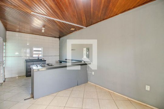 Sala de apartamento à venda com 2 quartos, 60m² em Sarandi, Porto Alegre