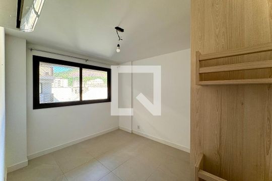 Quarto de apartamento à venda com 3 quartos, 138m² em Botafogo, Rio de Janeiro