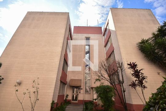 Fachada de apartamento para alugar com 2 quartos, 47m² em Jardim Boa Vista, São Paulo