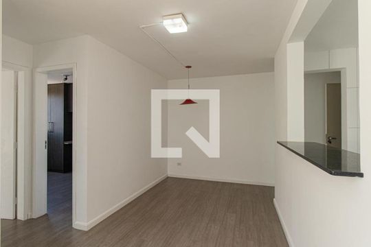 Sala de apartamento para alugar com 2 quartos, 46m² em Santa Cândida, Curitiba