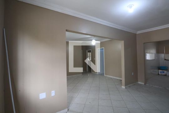 Sala 2 de casa à venda com 3 quartos, 350m² em Harmonia, Canoas