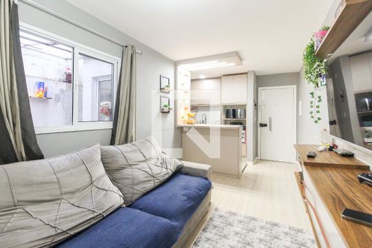 Sala de apartamento à venda com 2 quartos, 65m² em Cidade Líder, São Paulo